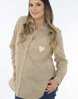 camisera corazon beige